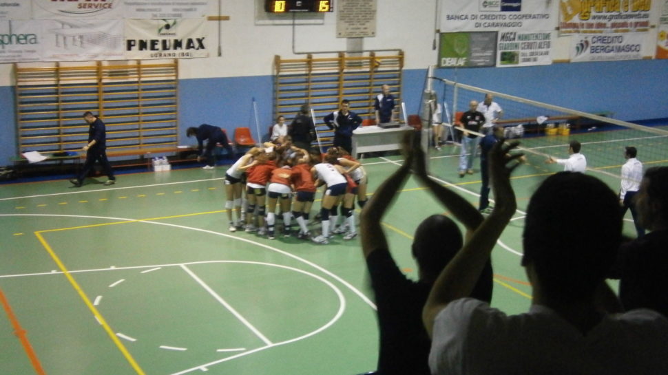 Volley Serie B2 donne: la Peumax Lurano torna a vincere