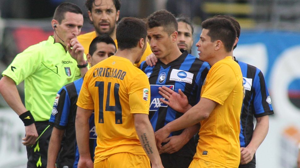 L’Atalanta perde ancora: il Verona passa a Bergamo con i gol di Donati e Toni
