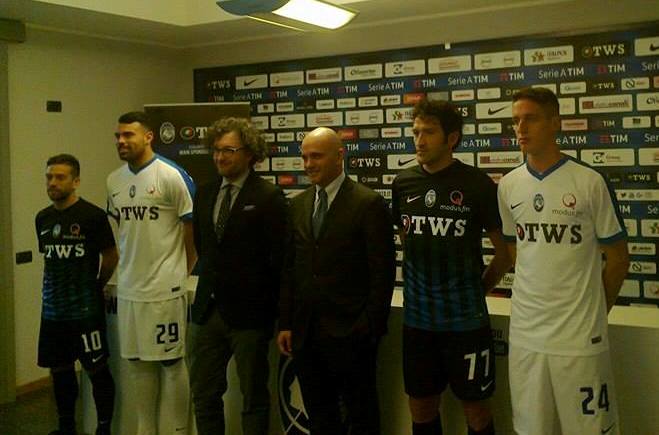 l’Atalanta cambia lo sponsor di maglia: via Suisse Gas, ecco TWS spa