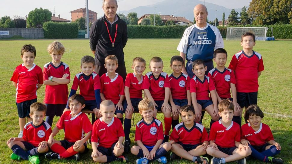 Collaborazione tra Mozzo e scuola materna parrocchiale: al via l’avviamento al calcio