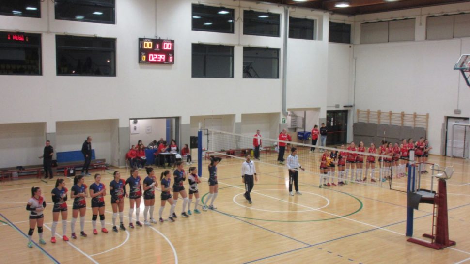 Non solo il calcio dal cuore grande: il Volley Lurano 95 dona all’ospedale di Treviglio