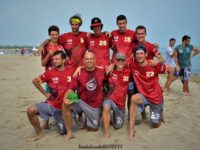 Frisbee, Ultimate Bergamo protagonista agli italiani su spiaggia di Rosolina Mare