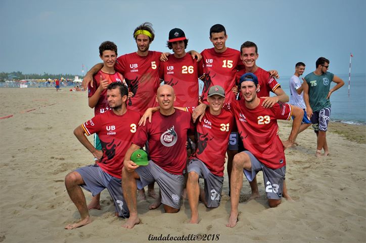 Frisbee, Ultimate Bergamo protagonista agli italiani su spiaggia di Rosolina Mare