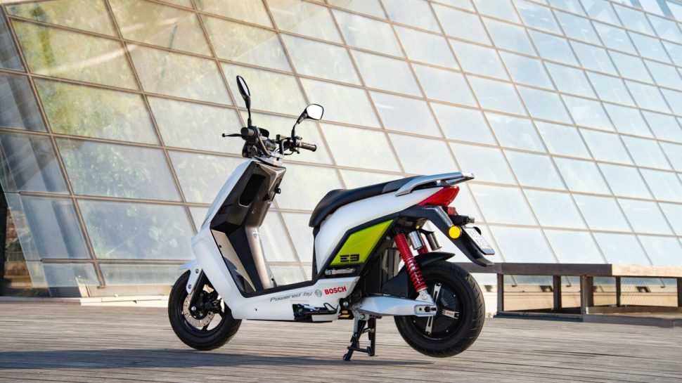 Da Motorama è arrivato LIFAN E3, lo scooter elettrico, ecologico ed elegante.
