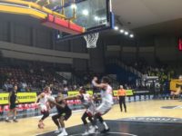 Bergamo Basket, vittoria all’ultimo tiro nel debutto stagionale