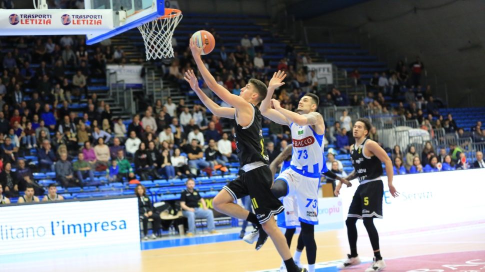Bergamo Basket sempre più giù. Sconfitto 67-54 a Capo d’Orlando e ultimo in classifica