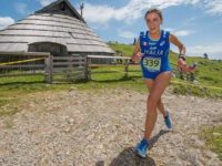 Corsa in montagna. Il bellissimo gesto di Samantha Galassi: la sua maglia della Nazionale all’asta per il Bolognini di Seriate