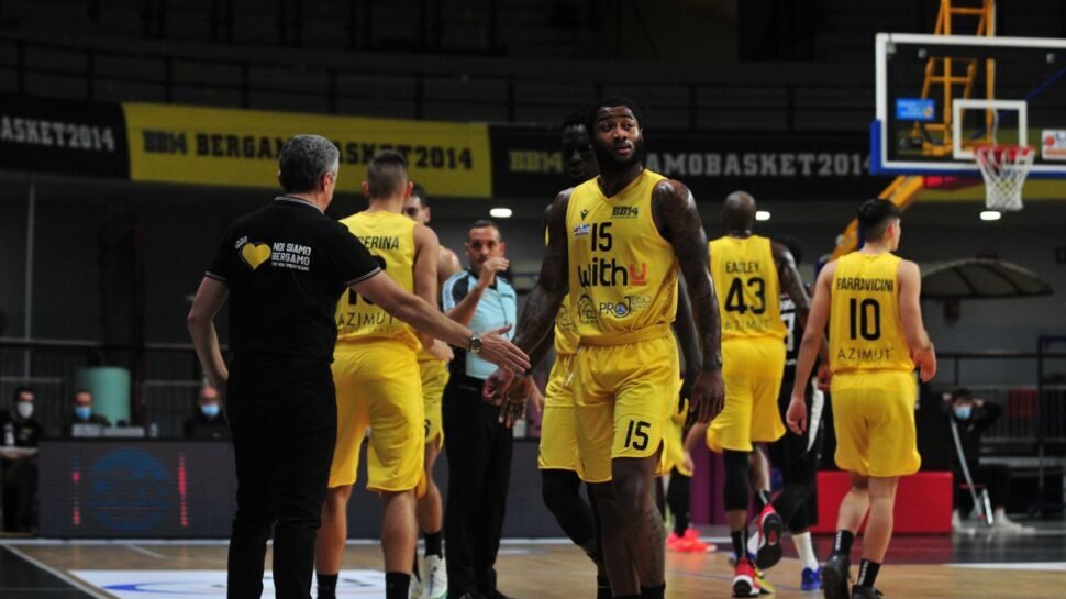 Bergamo Basket una crisi infinita. Nell’ultimo anno 25 sconfitte in 28 partite. Servono rinforzi se l’obiettivo è la salvezza…