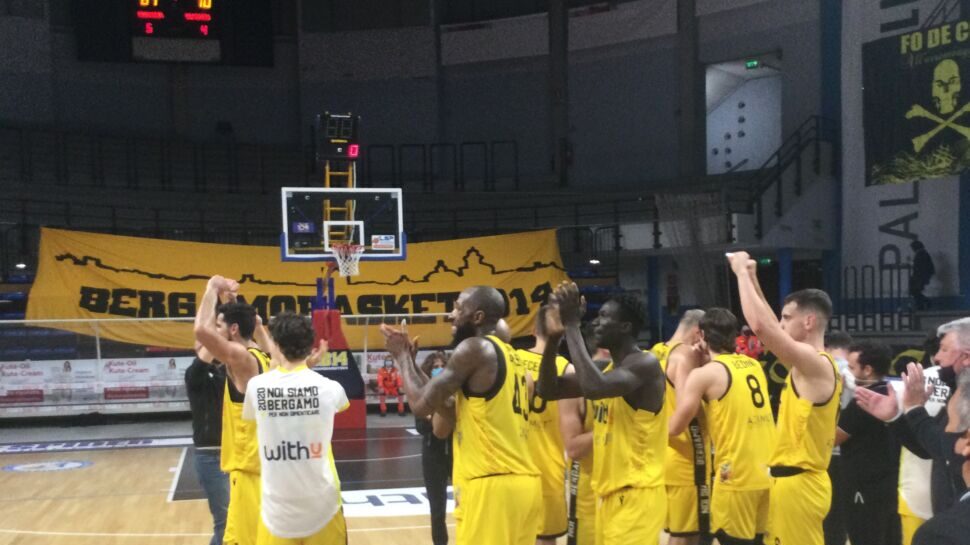 Bergamo Basket la rimonta continua. Mantova battuta 70-67 nel finale