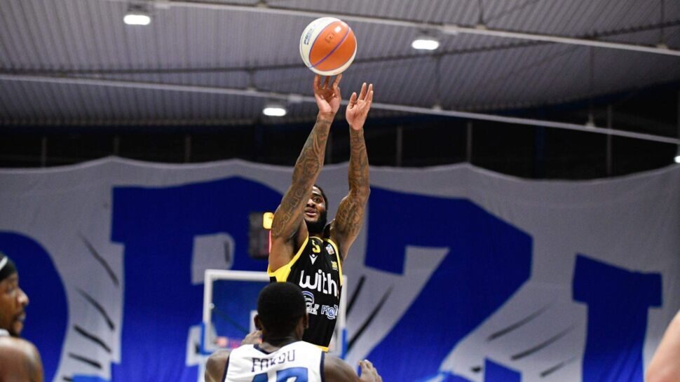 Bergamo Basket sconfitto nel finale a Milano dall’Urania per 78-72