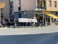 Milano-Sanremo: a sorpresa, lo striscione per il Bocia