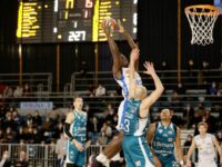 Cantù battuta 82-75, tripudio Blu Basket Treviglio