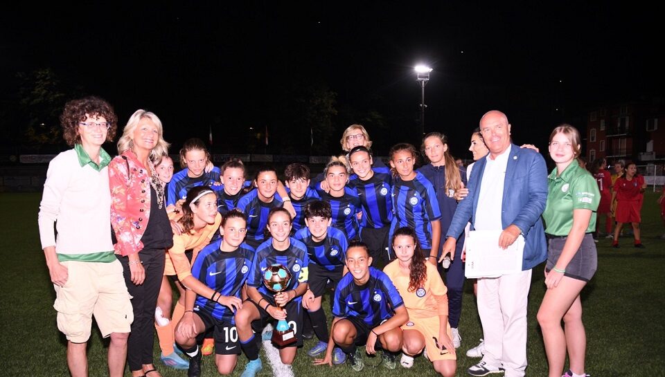 L’Inter vince il Quarenghi femminile, sfilata per il centro di San Pellegrino