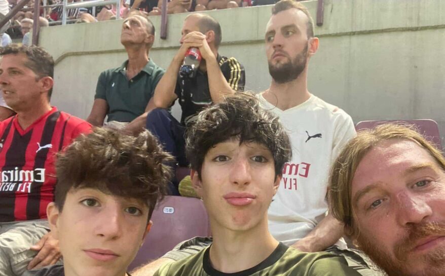 Come ieri a San Siro, le emozioni di un padre allo stadio con i suoi due figli